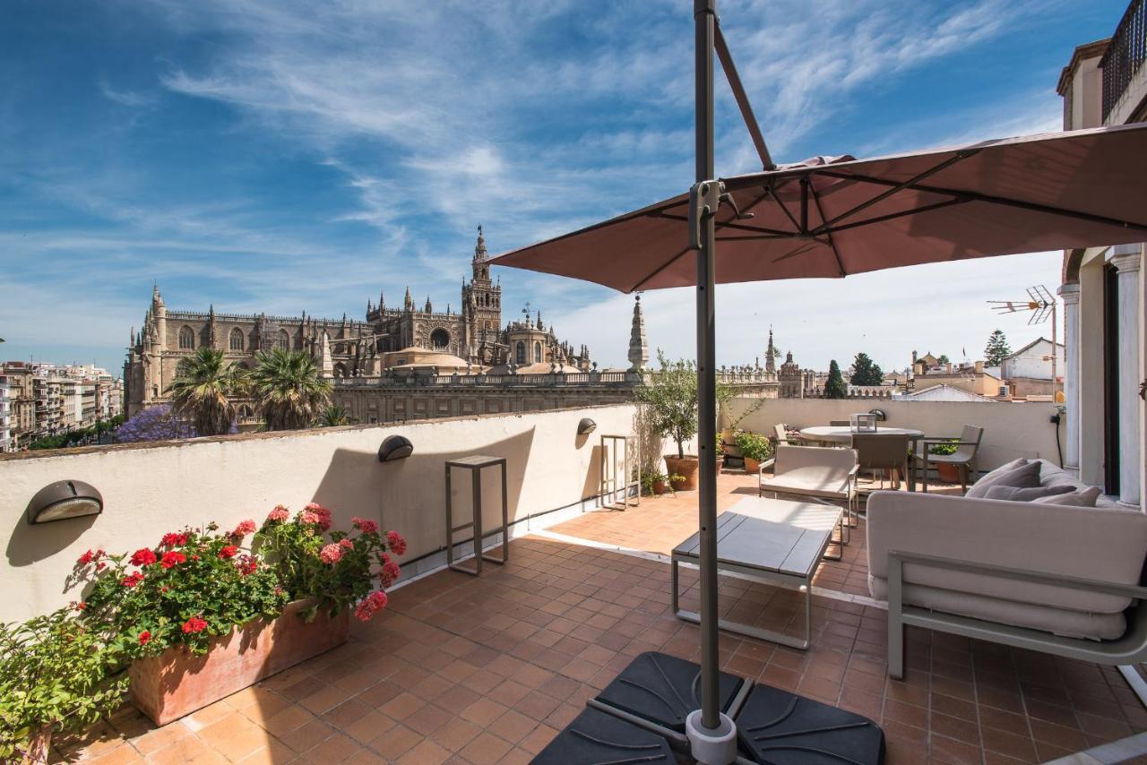 Puerta Del Leon Apartment Seville Exterior photo